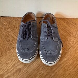 Janie and Jack Wingtip Sneakers